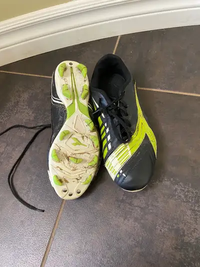 Youth size 5 soccer shoes, View more