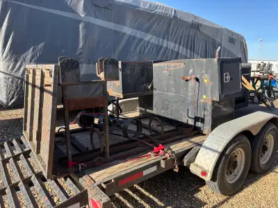 Long box welding skid Flip down fab table Small jump tank in between Pins for stands