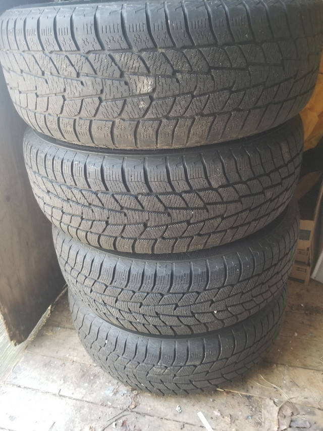 Set of tires for minivan in Tires & Rims in Saint John - Image 2