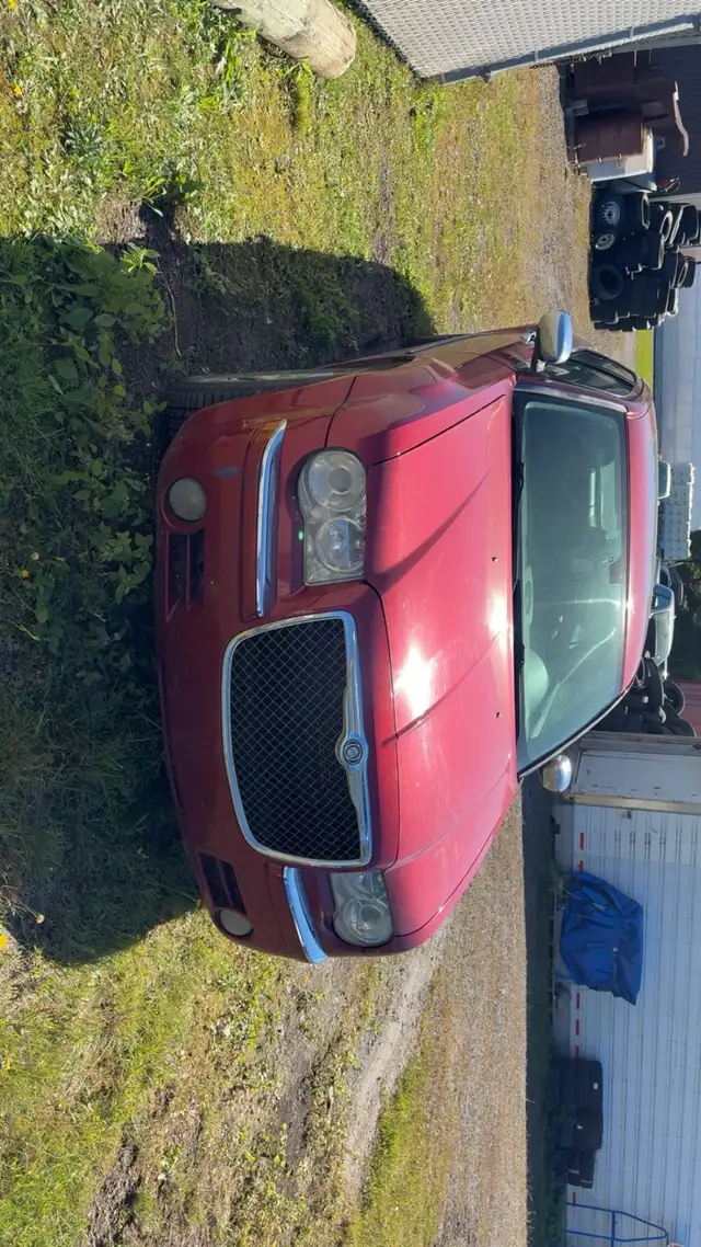 Chrysler 300 2010573776143036590084