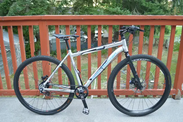 Rocky Mountain Soul Bike in Mountain in Nanaimo - Image 2