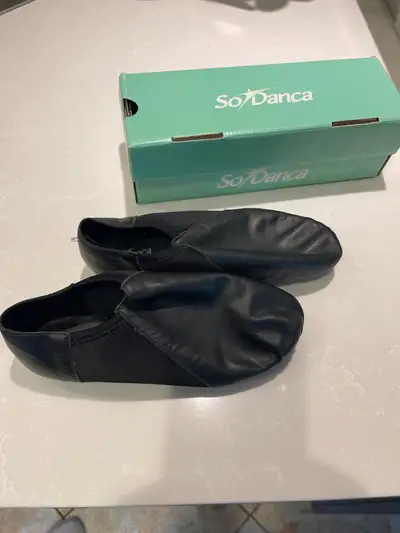 Jazz Shoes - Size 6 Women, View more