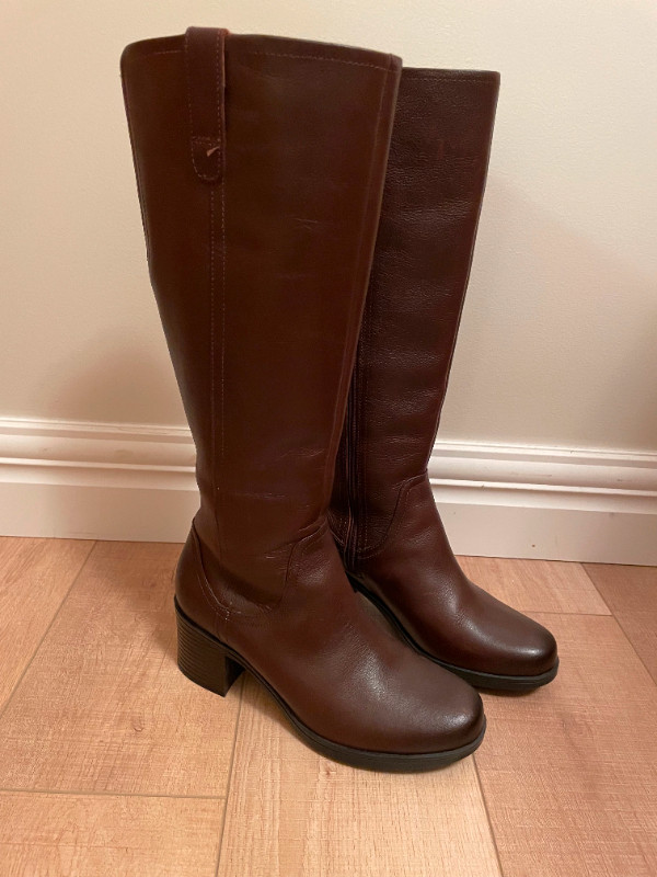Leather boots - size 6 1/2 (Like new) in Women's - Shoes in Summerside - Image 2