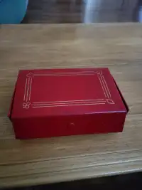 Boîte Rouge Vintage de jeux de carte Molson
