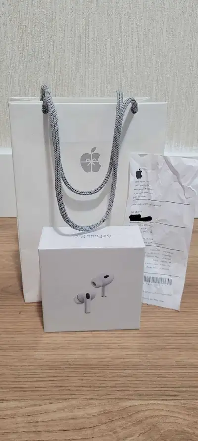 Airpods Pro (2nd Generation), View more