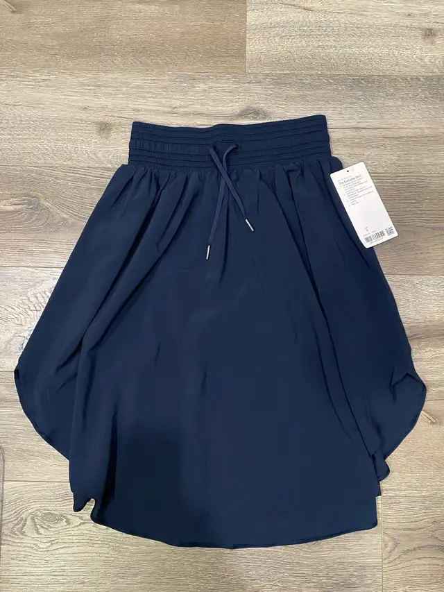 Lululemon The Everyday Skirt Brand New W/ Tags in Women's - Bottoms in Markham / York Region - Image 2