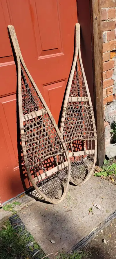 Snow Shoes, View more