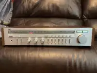 RARE VINTAGE JVC R2X SYNTHESIZER AMFM STEREO RECEIVER AMPLIFIER