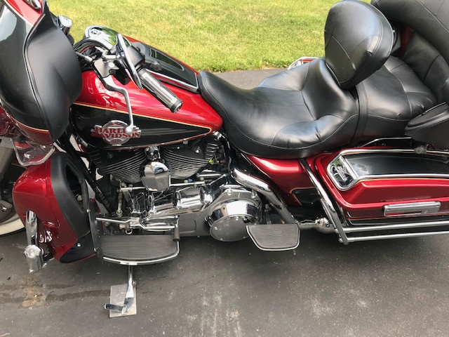 2007 Harley Davidson Electra Glide for sale in Touring in Mississauga / Peel Region - Image 4