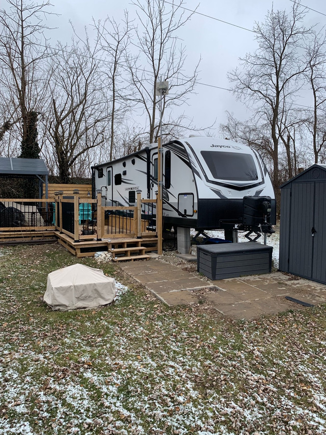 2022 Jayco Travel Trailer at Leisure Lake in Travel Trailers & Campers in Leamington