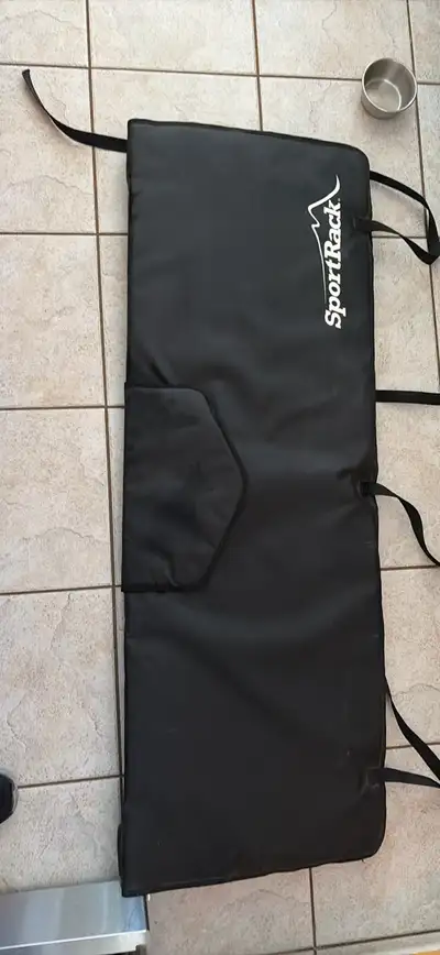SportRack Padded tailgate bike carrier, View more