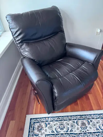 Lazy boy leather recliner., View more