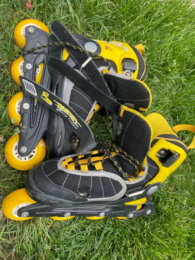 Patin à roulette pour enfant : abec 5 in Skates & Blades in Laval / North Shore - Image 4