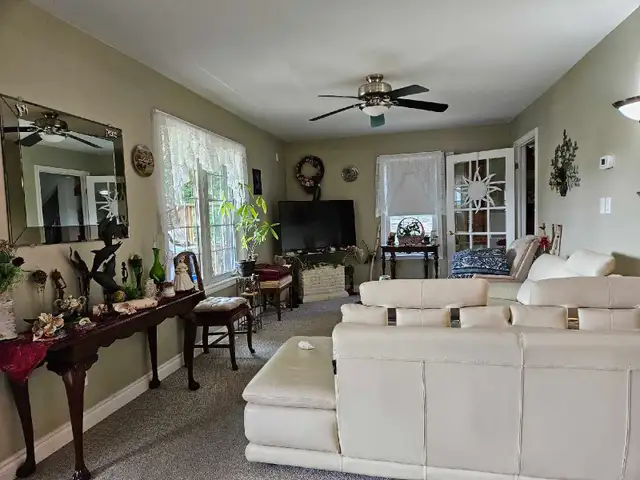 House for sale by owner in Houses for Sale in Kitchener / Waterloo - Image 8
