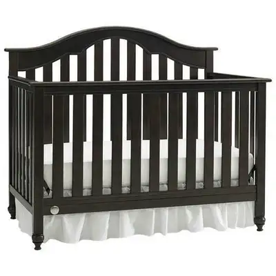 Fisher-Price Kingsport Convertible Crib - Espresso The Fisher-Price Kingsport Convertible Crib is a...
