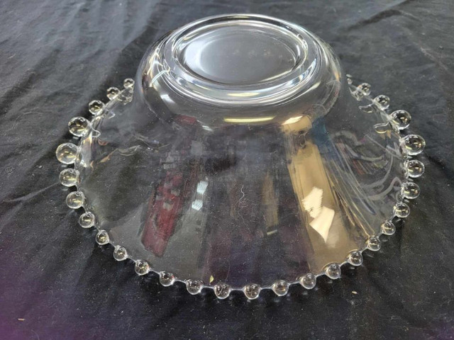 Candlewick Clear Glass with Bubble Edge Pieces ***INFO IN ADD*** in Arts & Collectibles in Ottawa - Image 3