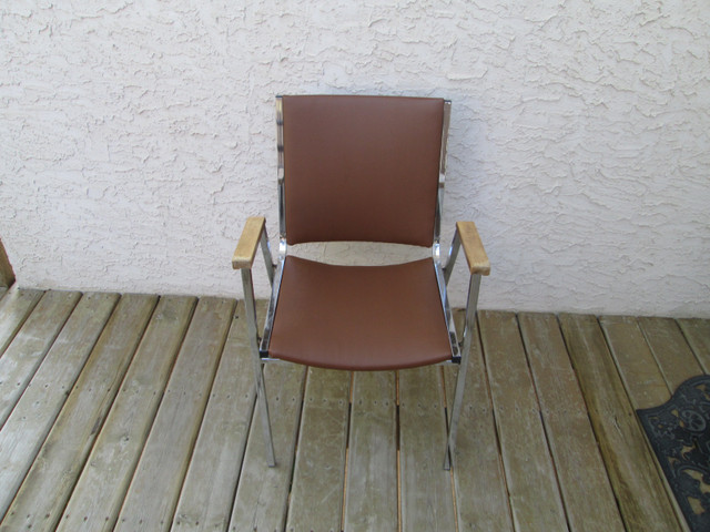 ~Chair stacking -Newly reupholstered in Chairs & Recliners in Saskatoon