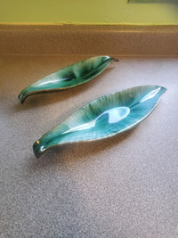 Blue Mountain Pottery Feather Shaped Candy/Nut Dish