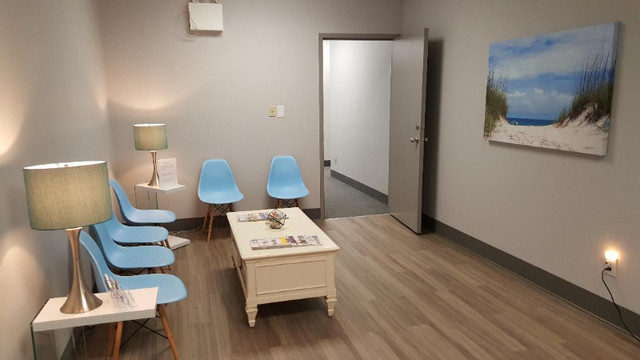 Psychotherapist Shared Office Downtown Burlington dans Espaces commerciaux et bureaux à louer  à Hamilton - Image 4