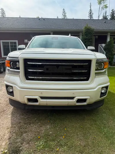 Silver gmc rims with winter tires Black gmc rims with summers Duel exhaust Blue ray player Excellent...