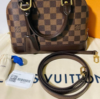 % Authentic Louis Vuitton Alma BB - EUC