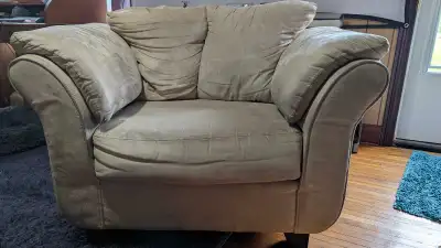 Lots of life left Asking $50 OBO Smoke free, pet friendly