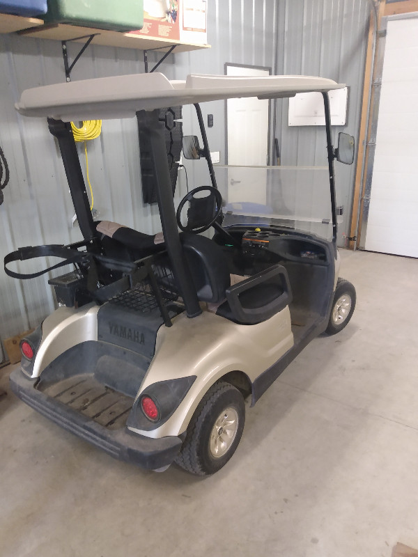 2009 Yamaha Electric Golf Cart for sale in ATVs in Saskatoon - Image 3
