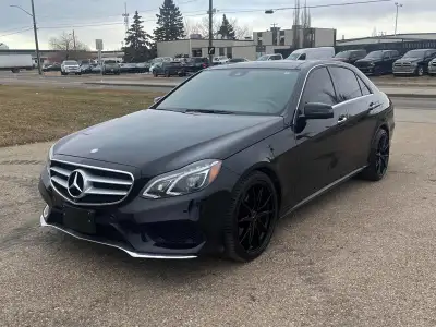 2016 Mercedes-Benz E400 4MATIC - LOW KMS! | Financing Available Stock#: GB262791 3.0L Twin Turbo V6...