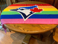 Toronto Blue Jays Limited Edition SGA Rainbow Pride Night Hoodie Size L  Black