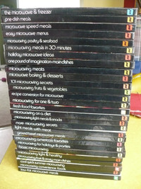 MICROWAVE COOKING LIBRARY ( 28 BOOKS        VINTAGE $3.00 EACH )