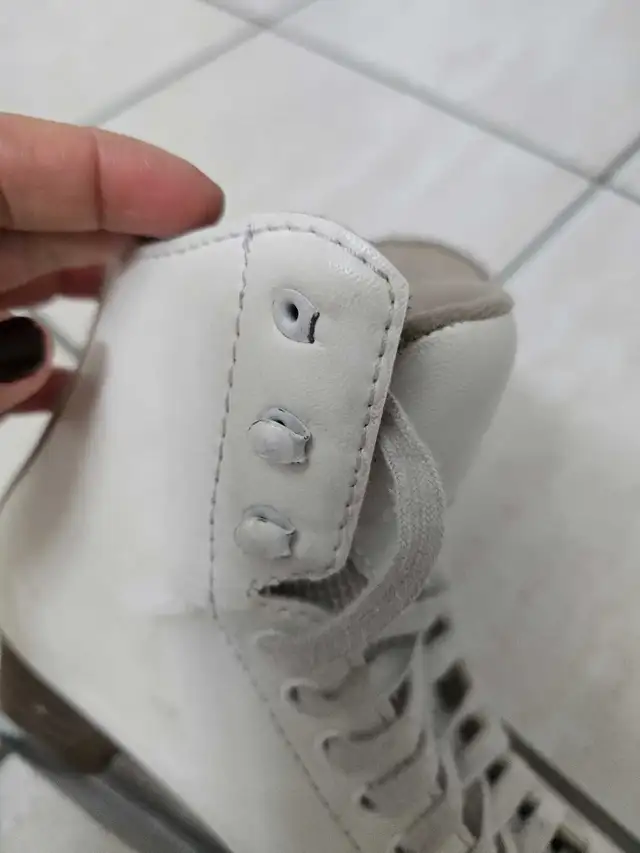 figure ice skates 3 Jackson Youth in Skates & Blades in Mississauga / Peel Region - Image 6