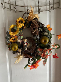 Fall Harvest Bird Themed Decorative Wreath / Door Hanger