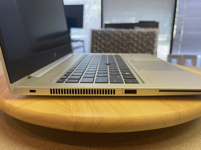 HP EliteBook 840 G5 in Laptops in Markham / York Region - Image 4