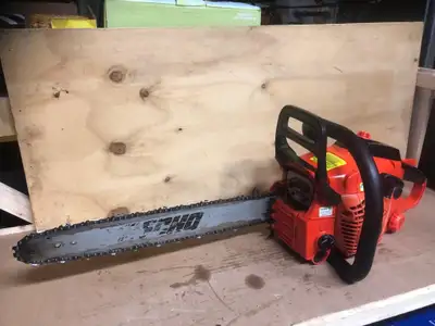 Echo cs-400 chainsaw One of the ECHO’s best 40cc of power, 18” bar and chain New fuel lines and filt...
