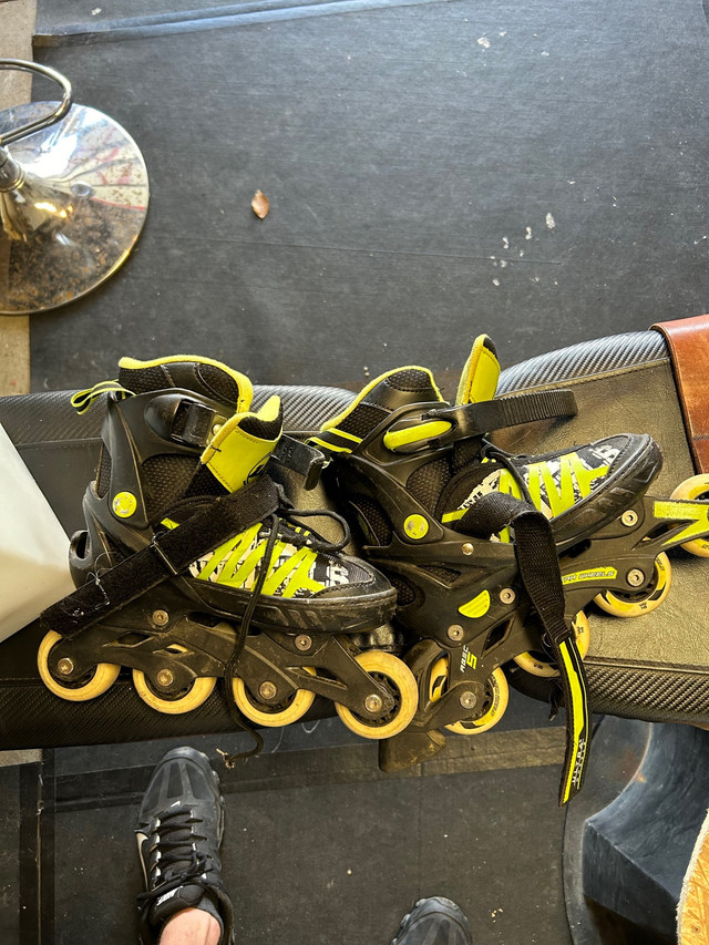 Kids rollerblades  in Skates & Blades in London - Image 2