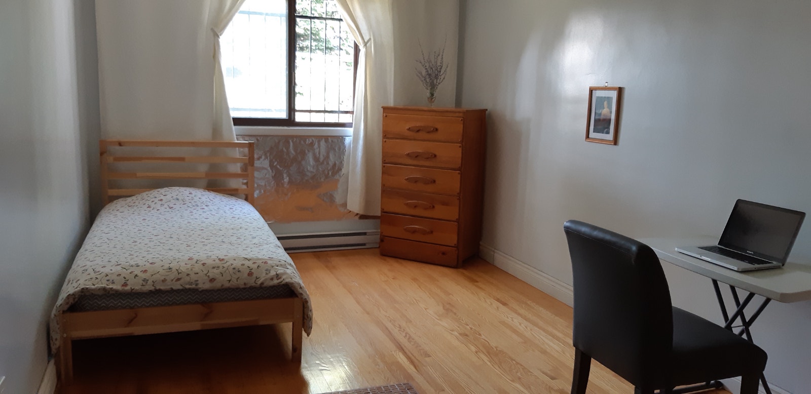 newly renovated large 51/2 apt - Free August rent — photo 3