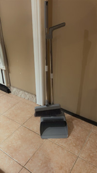 New: Dust pan and broom with long handle
