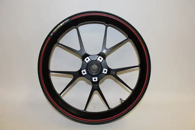 Ducati Marchesini Light Weight 10 Spoke Forged Wheels FRONT,REAR in Motorcycle Parts & Accessories in Barrie - Image 4