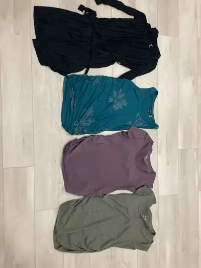 Assorted maternity clothes - size medium, View more