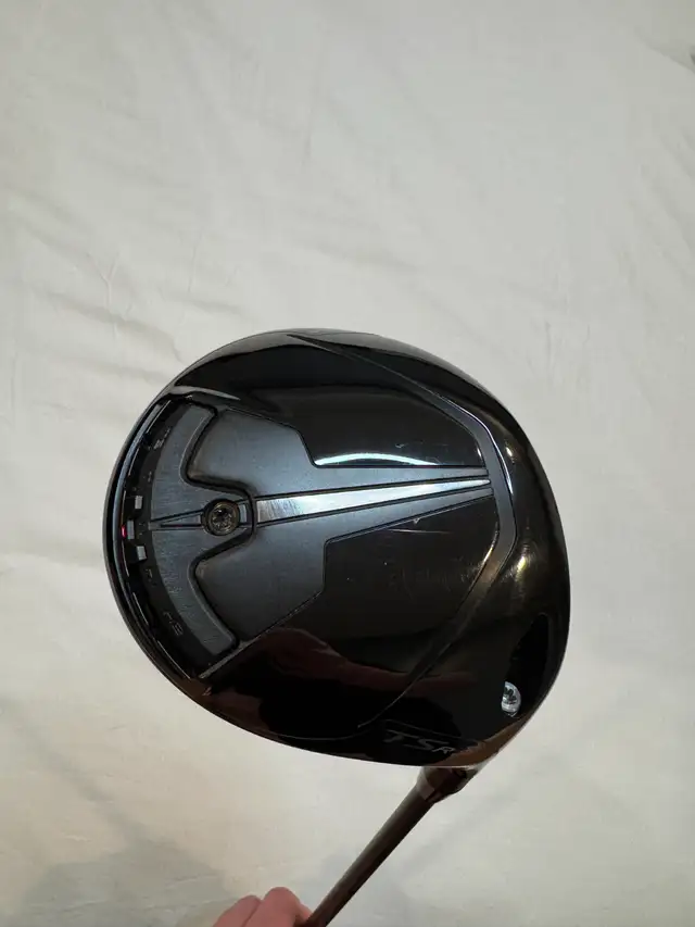 Titleist TSR3 Driver - 9.0° - Stiff Flex - RH in Golf in Windsor Region - Image 4