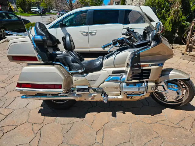 Honda Goldwing GL 1500 - 1998 in Touring in Gatineau - Image 11