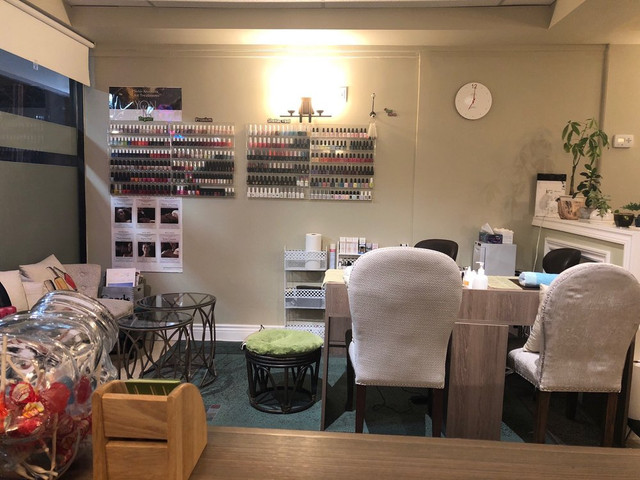 Hiring Nail techcians, Aestheticians, and Massage Therapists in Hair Stylist & Salon in City of Toronto