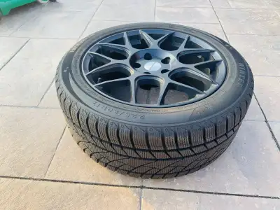 4 Winter wheels and tires Evergreen tire 225/50 R17 Superspeed rim included Used for 2 winters