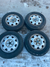 (4) 205/70R15 Allseason Tires on CRV Wheels