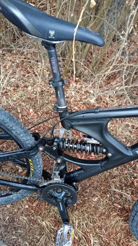 Jamis diablo mountain bike in Mountain in Calgary - Image 7