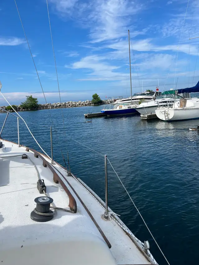 Bayfield 23/25 with heavy duty trailer in Sailboats in St. Catharines - Image 4
