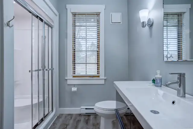 Furnished Rental in Lunenburg Available Weekly or Monthly in Short Term Rentals in Bridgewater - Image 7