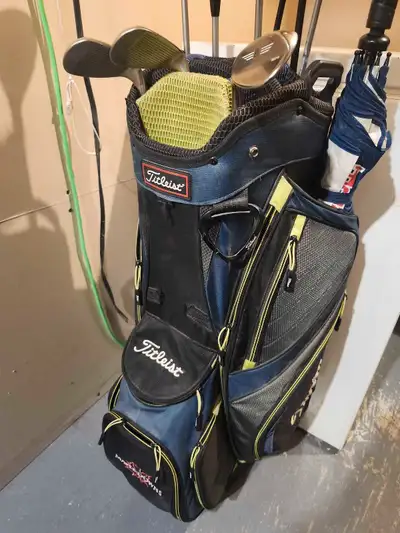 Titleist 14 way cart bag, View more