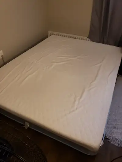 Free Queen matress and Memory Foam Matress Topper, View more