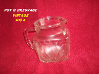 Pot <a breuvage en verre assiette en verre VINTAGE